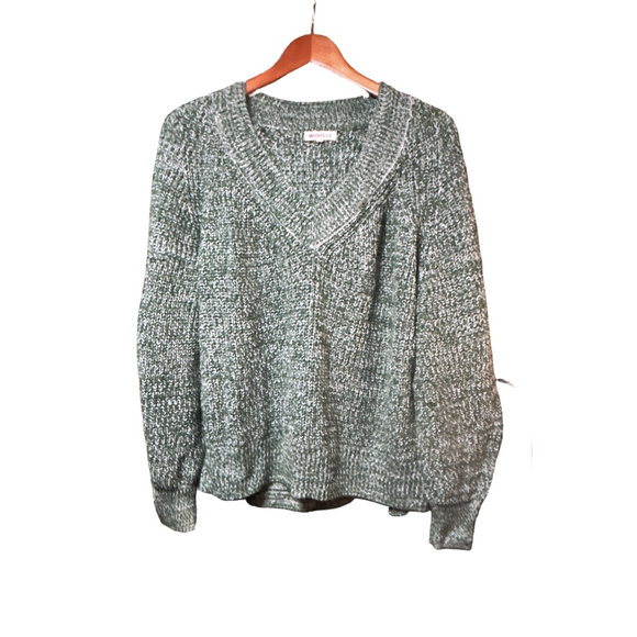 Margeaux & Ellie Green V Neck Sweater Size Large - Picture 3 of 6